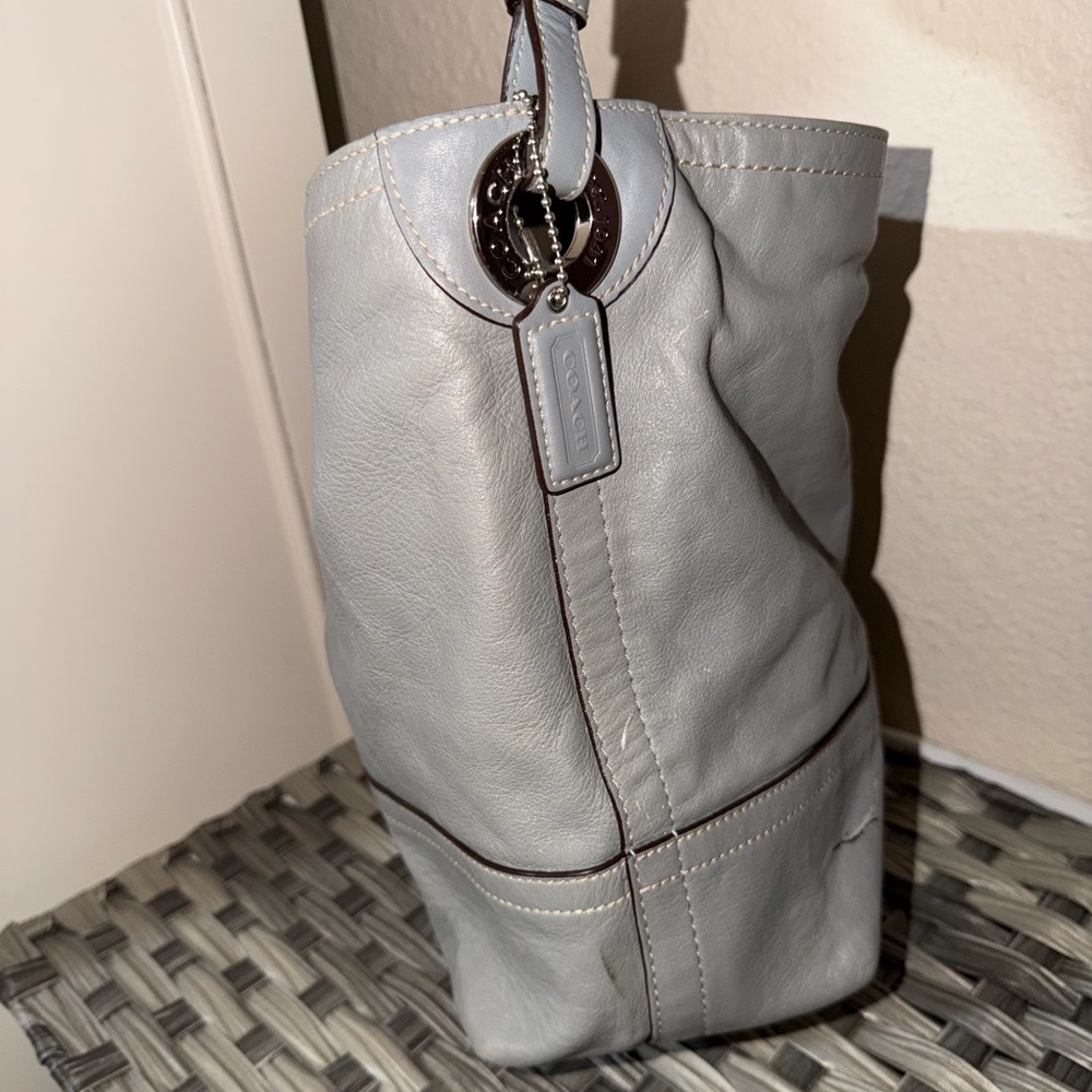 Coach Gray Leatherware Shoulder Bag Bucket Hobo Tattersall Plaid lining Z17197 - Picture 4 of 16